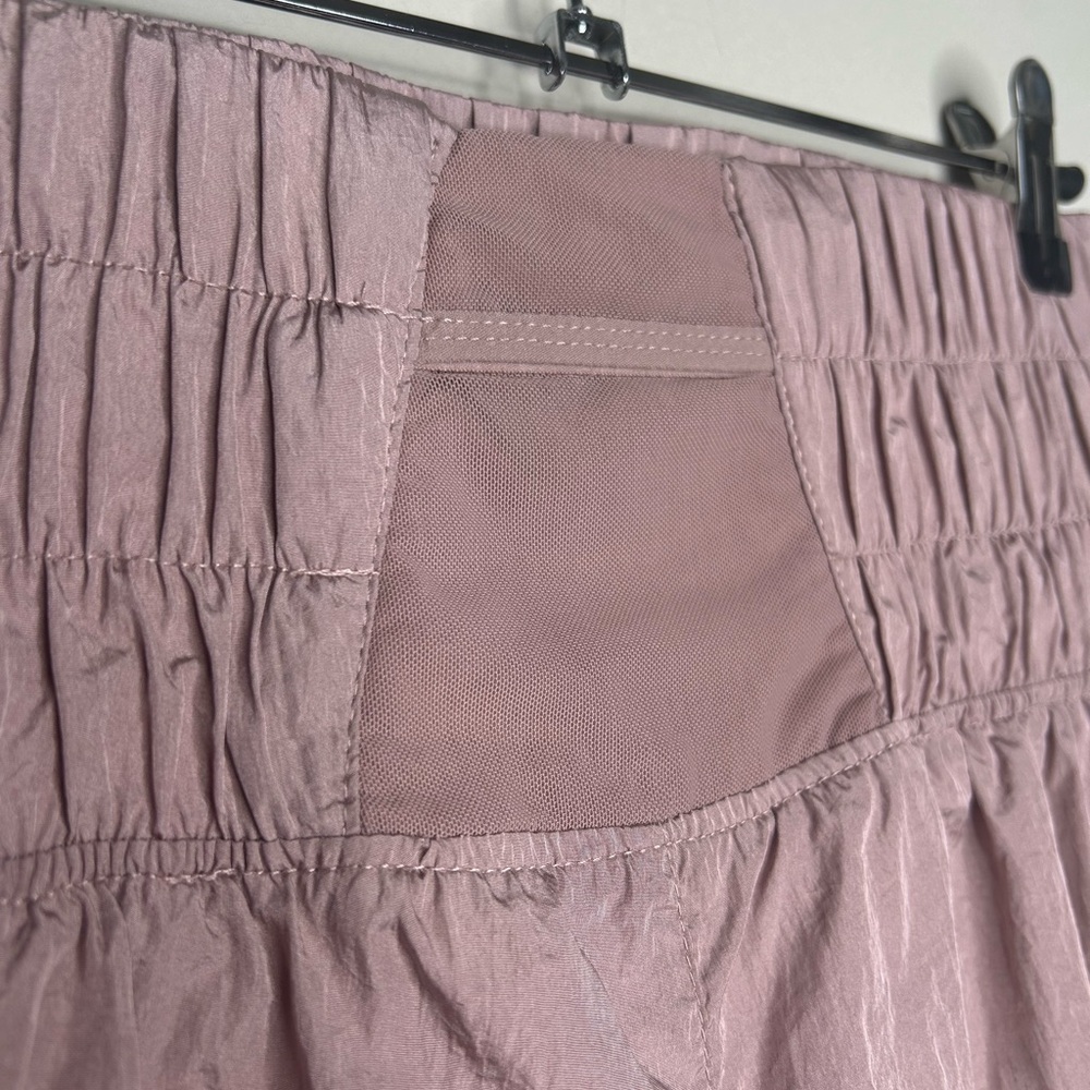 FP Movement Free People The Way Home Workout Shorts in Moonlight Mauve Sz Large - Picture 8 of 11